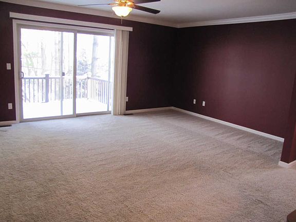 4th image of 7200 Magnolia Ln #1