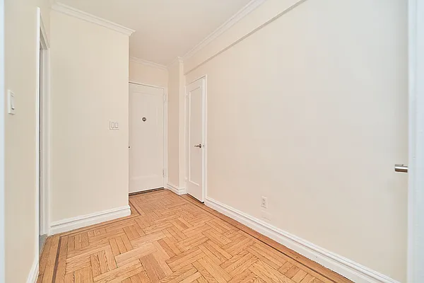 Rented by Living New York | media 11