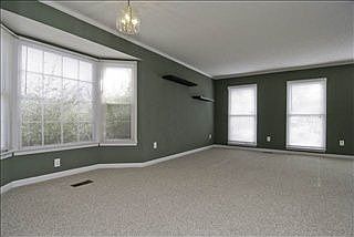 4th image of 106 Burwood Dr
