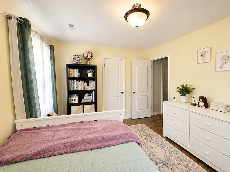 703 Oak Creek Rd — Photo 13