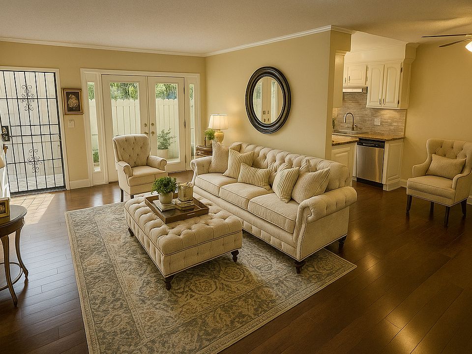 1st image of 2130 N Beachwood Dr #5