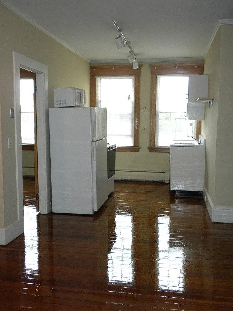 1 bed, $1,900 — Photo 1