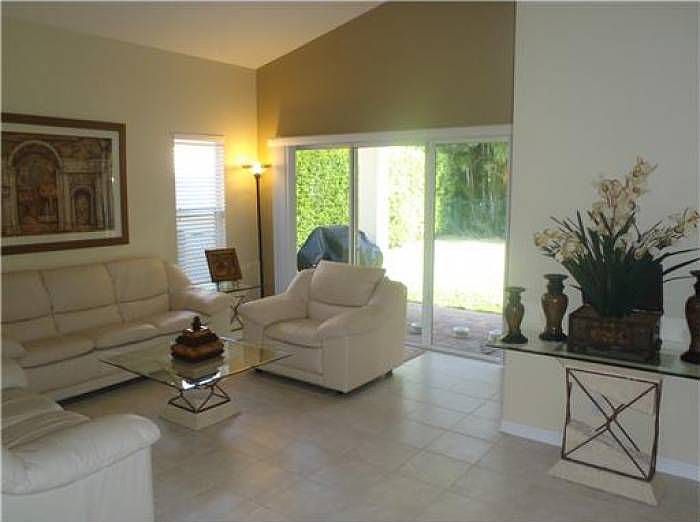 2nd image of 5138 Elpine Way
