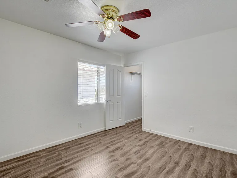 3557 Sedwick Dr — Photo 37