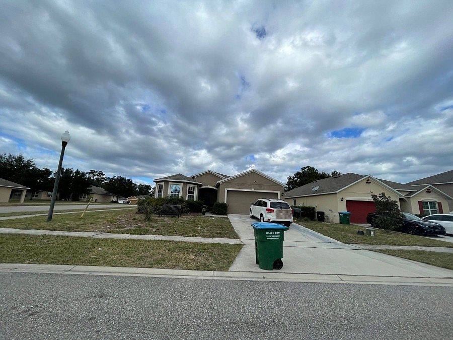 1st image of 3032 Teak Dr
