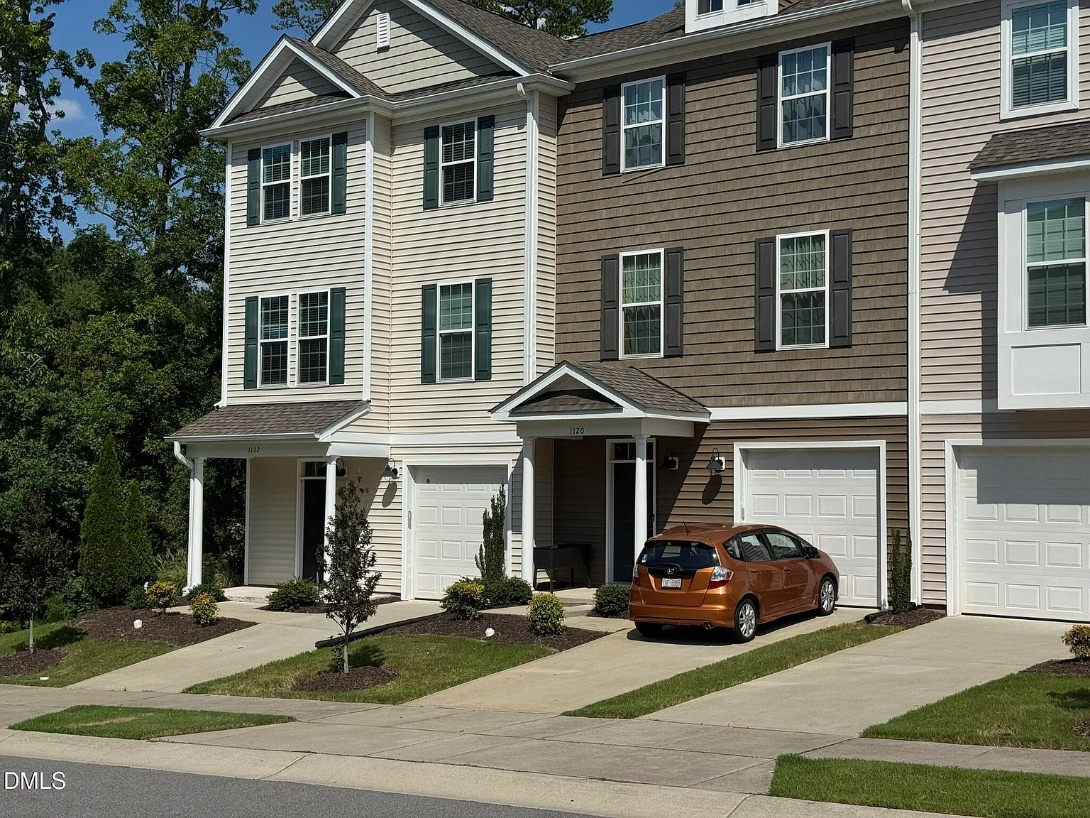 4 bed, 3.5 bath, 2500 sqft, $2,375 — Photo 1