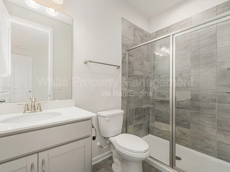 114 Marron Dr — Photo 4