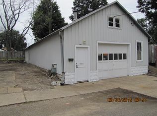 103 S Center St, Mount Vernon, OH 43050
