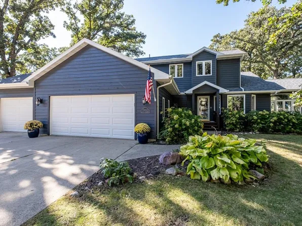 16847 258th Ave, Spirit Lake, IA 51360