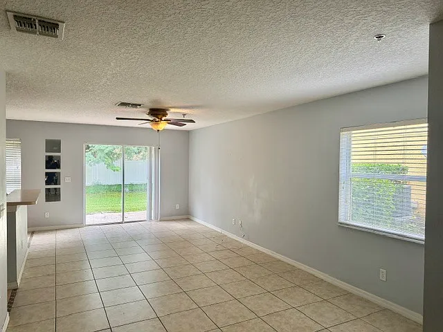 319 Prickle Pear Ct #61 — Photo 7