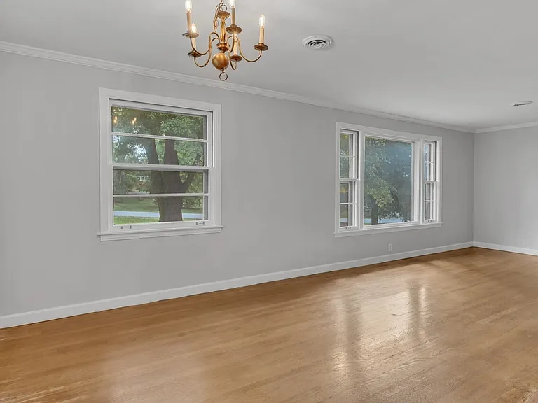 314 Woodberry Dr — Photo 11