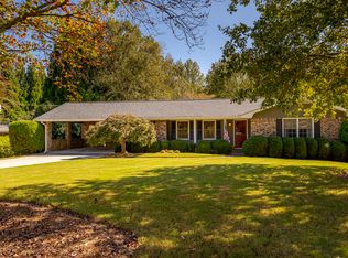 2627 Fleur De Lis Pl, Dunwoody, GA 30360
