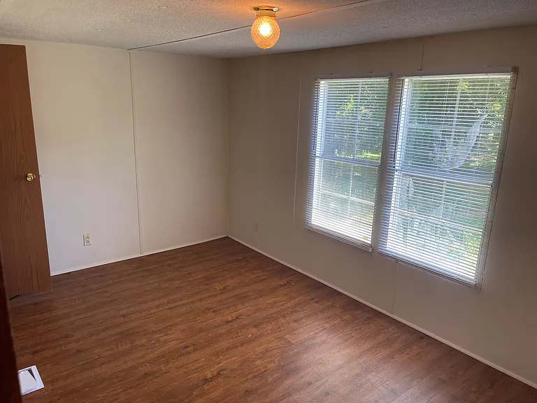 303 Tabor Woods Rd — Photo 7