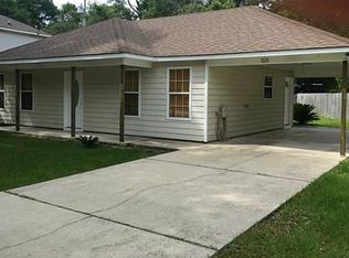 820 Main St, Ocean Springs, MS 39564