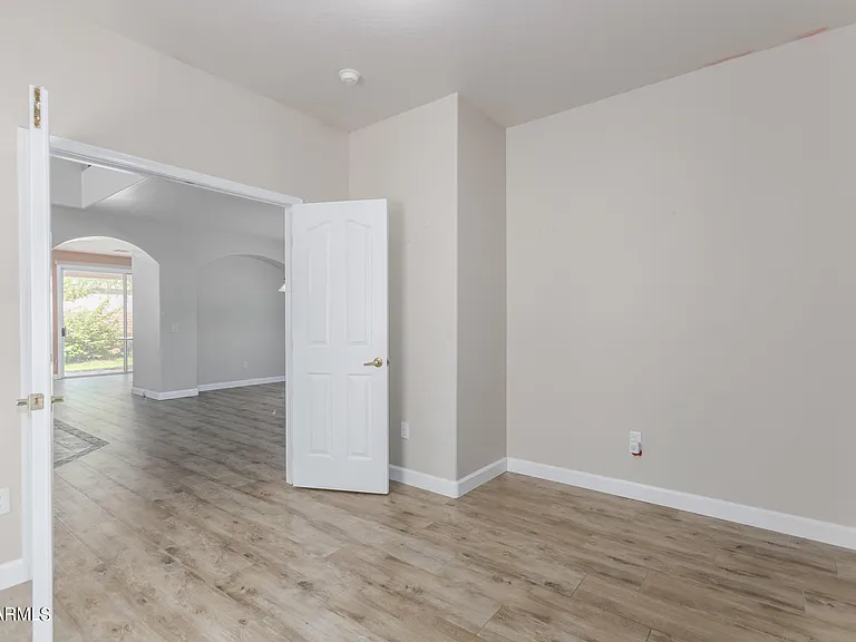 204 W Mountain Sage Dr — Photo 9