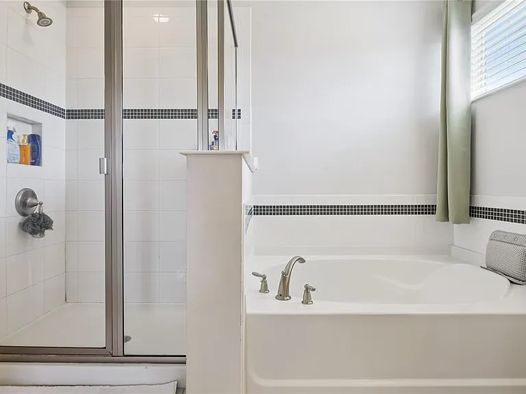 10224 Atwater Bay Dr — Photo 26