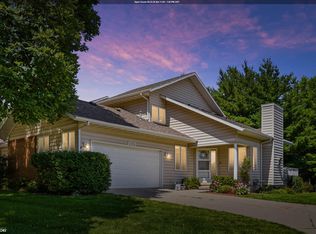 1535 Castlegar Ct, Pleasant Hill, IA 50327