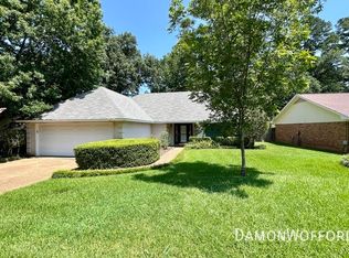 17 Sandway Dr, Brandon, MS 39042