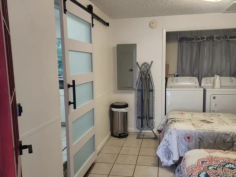 18387 SW State Road 47 — Photo 5
