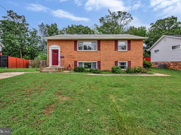 1908 Wintergreen Ct, District Heights, MD 20747