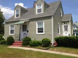 15 Berkeley Pl, Springfield, MA 01109