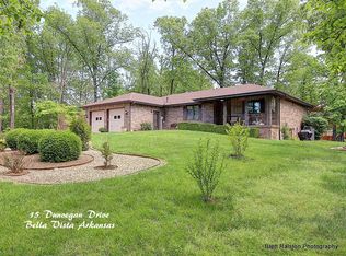 15 Dunvegan Dr, Bella Vista, AR 72715