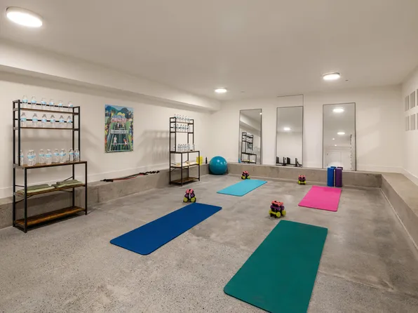 839 President Street image 52 of 53