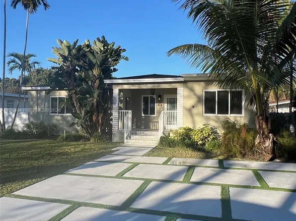 424 La Villa Dr, Miami Springs, FL 33166