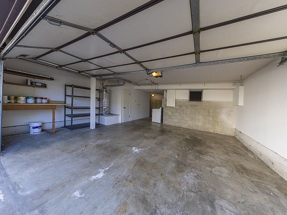 4th image of 10480 Sunland Blvd APT 54