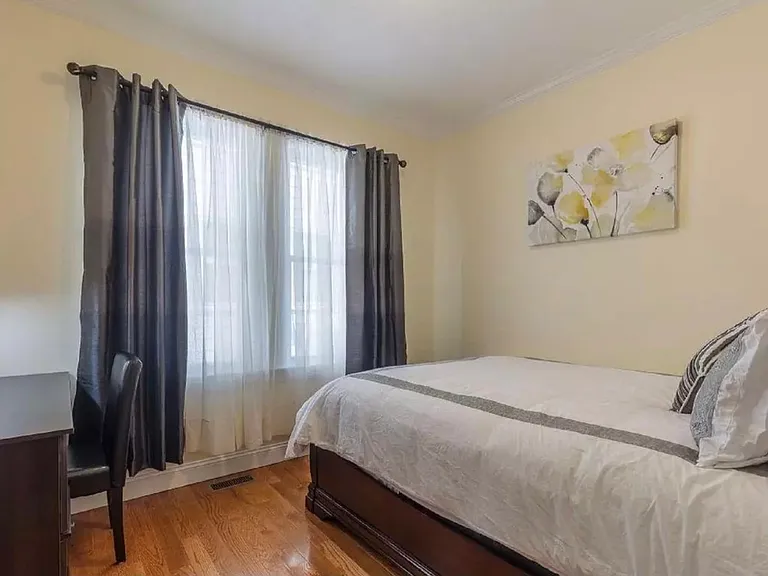 90 Kent St #2 — Photo 4