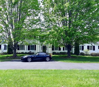 58 Towne Place Dr, Hendersonville, NC, 28792