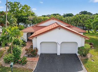 Country Isles, Weston, FL 33326