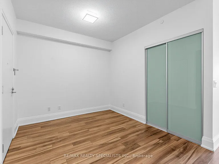 120 Harrison Garden Blvd #1234 — Photo 22