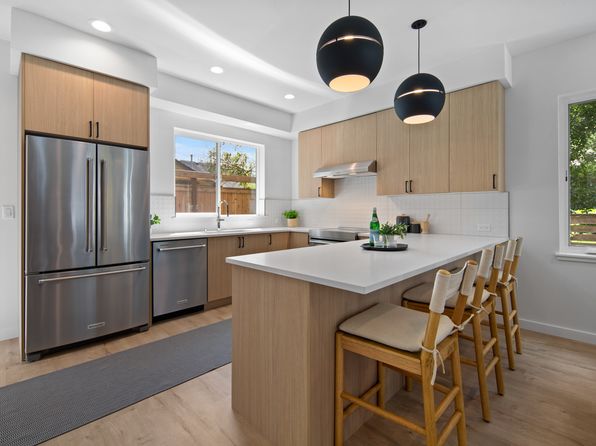 seattle-washington-442363128 picture