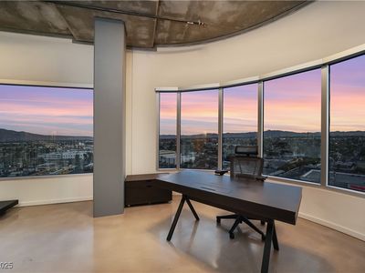 900 Las Vegas Blvd N #912, Las Vegas, NV, 89101