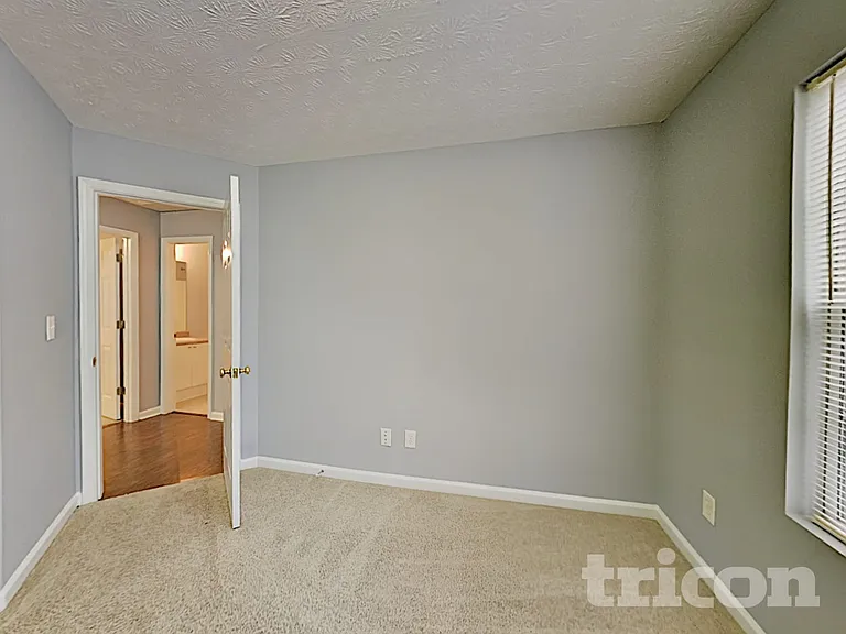 2331 Sandspring Dr SW — Photo 12