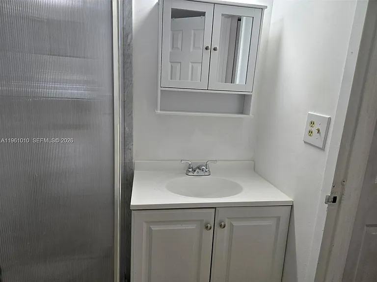 5921 Washington St #124 — Photo 15