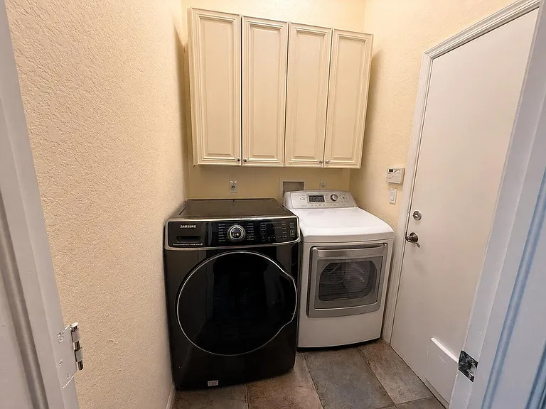 10372 Old Winston Ct — Photo 5