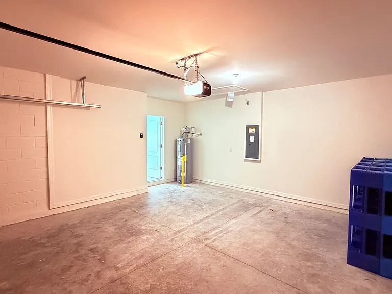 3468 Islewood Ct — Photo 29