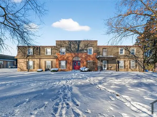 12115 Partridge Run Dr APT C, Florissant, MO 63033