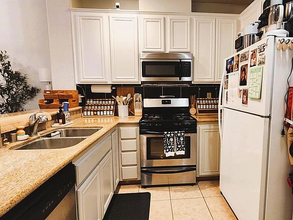 5th image of 4851 Bishop St Unit C