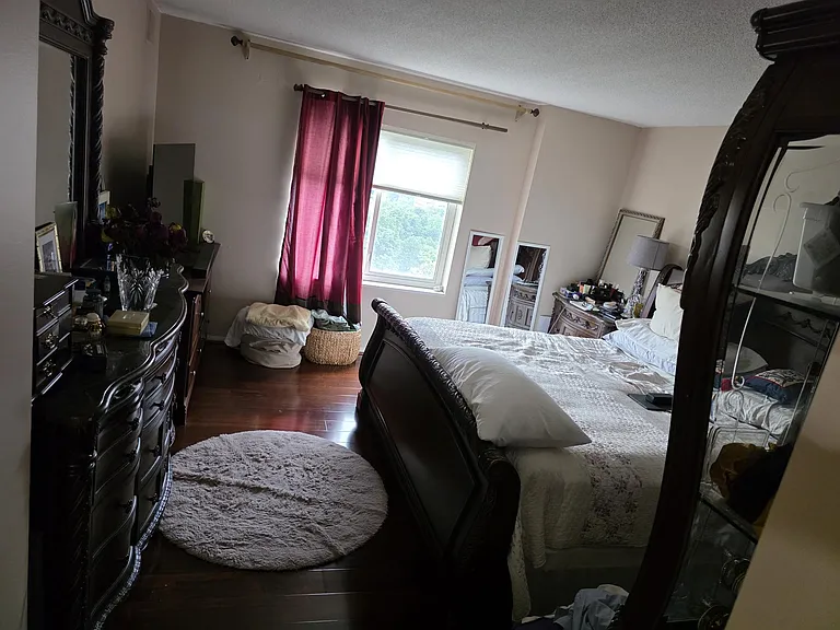 8360 Greensboro Dr #924 — Photo 9