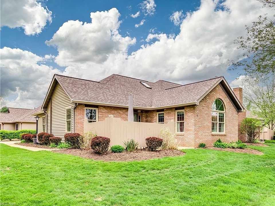 1st image of 1459 Tewksbury Cir #7A