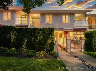 271 Francis Way #TOWNHOUSE 3, New Westminster, BC V3L0H2