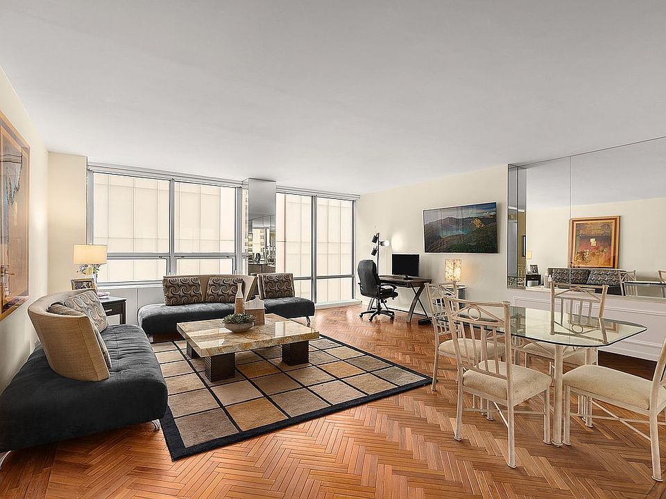 1st image of 15 W 53rd St #15E