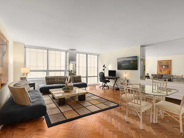 15 W 53rd St #15E, New York, NY 10019