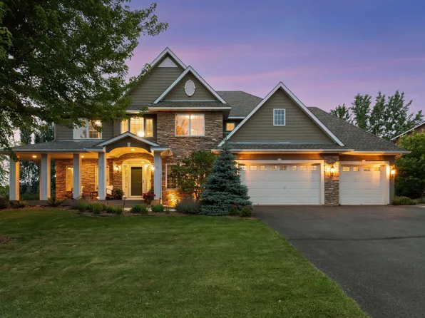 3049 Fairway Dr, Chaska, MN 55318