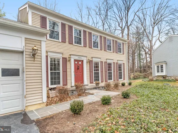 10848 Burr Oak Way, Burke, VA 22015