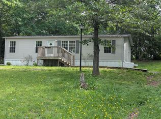 1370 Sandiwood Ct, Claremont, NC 28610