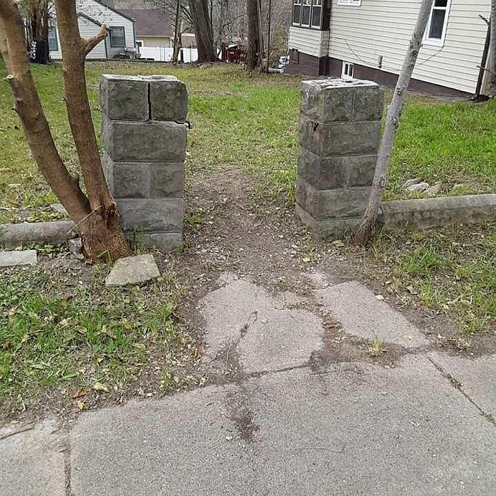 1st image of 2203 West St